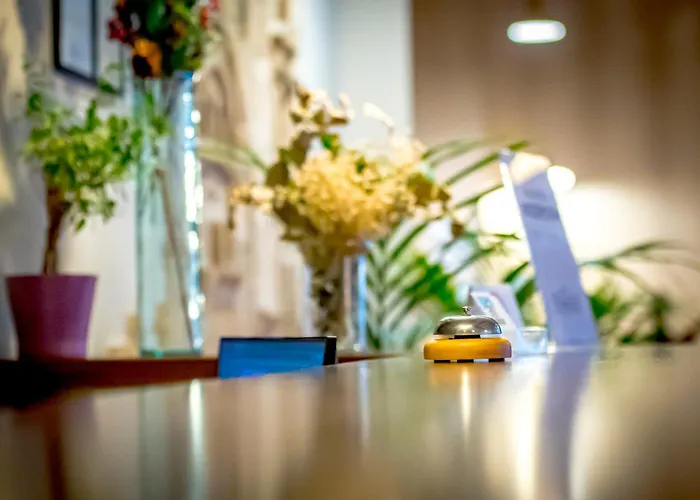 Hotel Tharsis